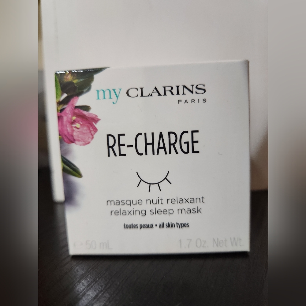 3/$15 SALE💲💥BNIB Clarins Re-Charge sleep mask